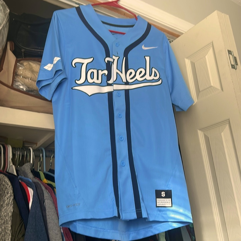 UNC Men’s Baseball Jersey